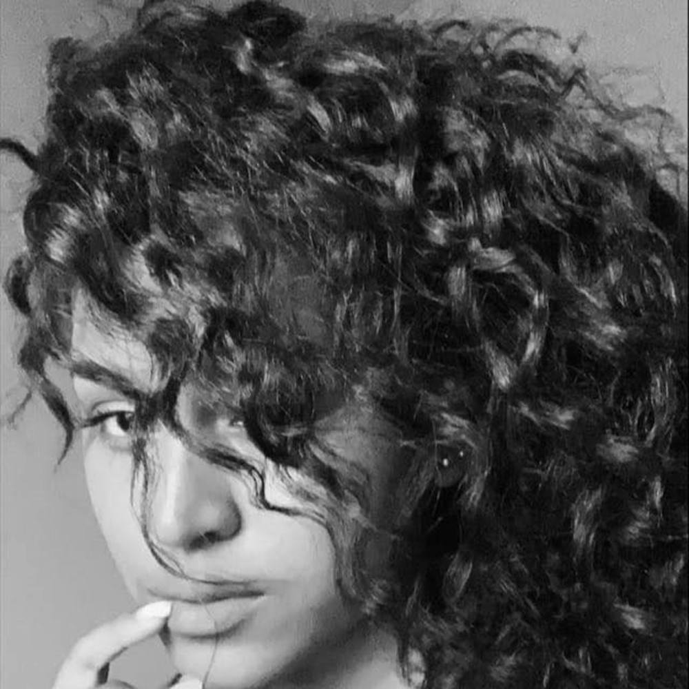 Meet your Posher, Cay